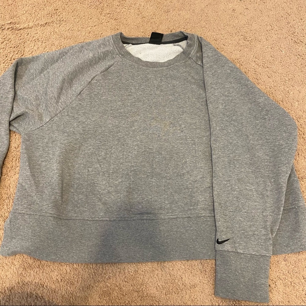Nike crewneck